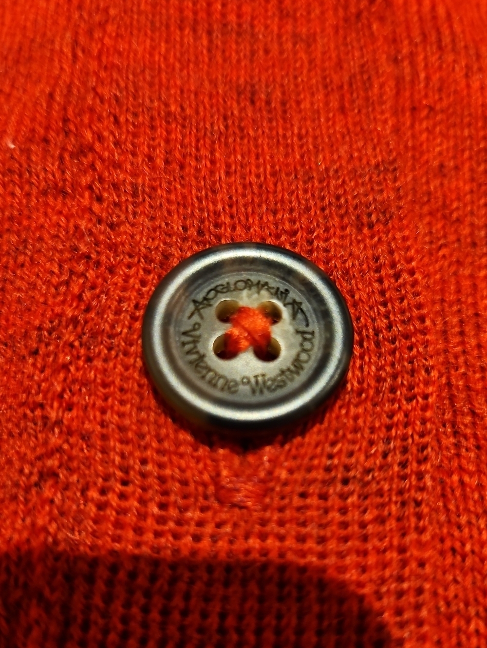 VIVIENNE WESTWOOD RED V-NECK/BUTTON CARDIGAN    SIZE XL - Picture 4 of 13
